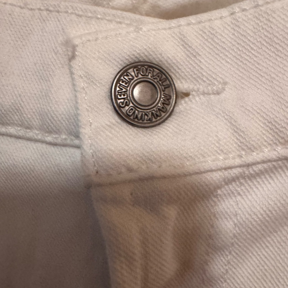 7 For All Mankind Women’s The Slim Cigarette Denim Jeans in Cleaned White NWT - Picture 3 of 15
